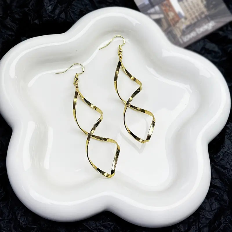 Golden Hollow Spiral Pattern Dangle Earrings Simple Leisure Style Alloy Jewelry Trendy Female Ear Ornaments